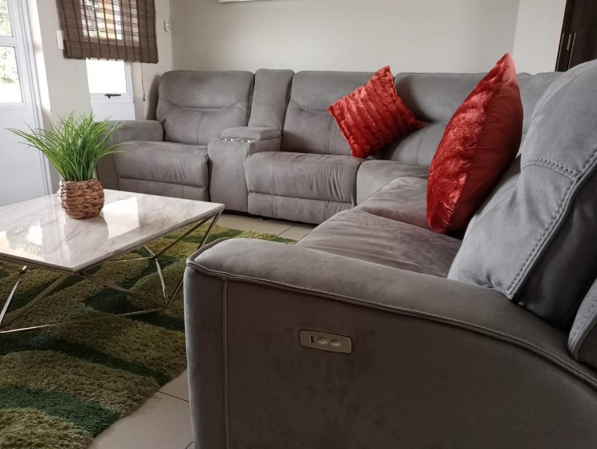 פורט אדוארד Villa Caylee Caribbean Estates - Ultra-Luxurious - Rimas Interiors Designs - Private Beachfront Escape - Premium Serviced For 8 Guests מראה חיצוני תמונה